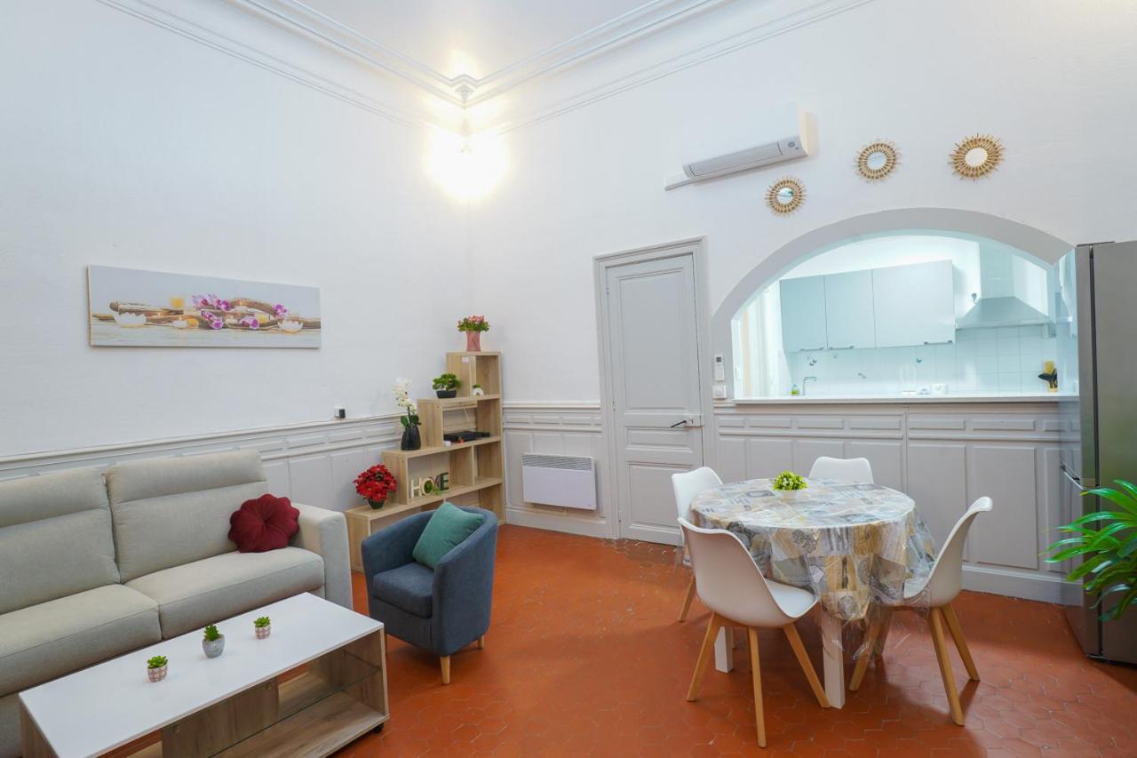 Appartement Du Forum,La Gare, 50 M2 , Climatisation, Garage, Cour 나르본 외부 사진