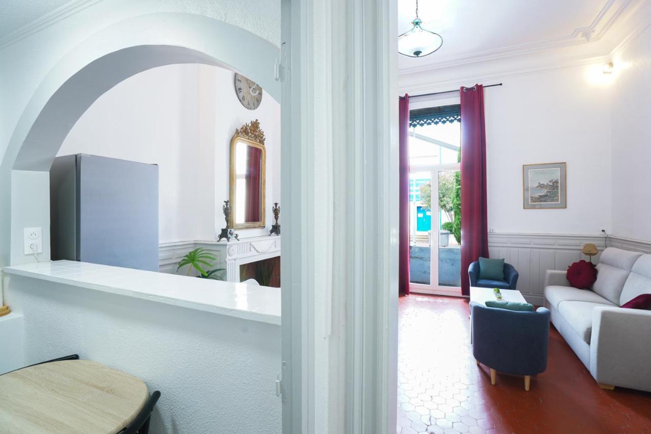 Appartement Du Forum,La Gare, 50 M2 , Climatisation, Garage, Cour 나르본 외부 사진